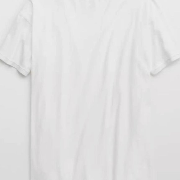 NWT aerie V-Neck Tee - Picture 4 of 5